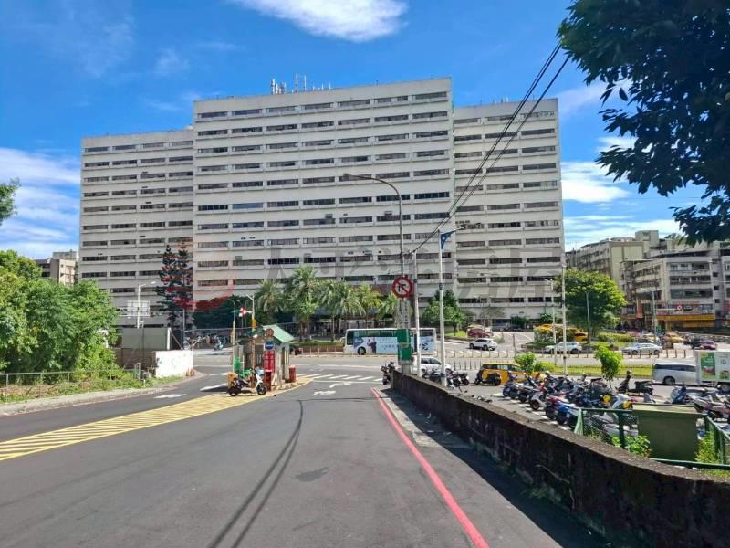 果菜市場旁倉庫房屋室內格局與周邊環境