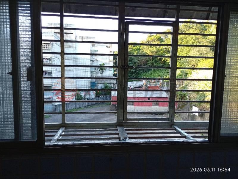 全民一家2房.車位房屋室內格局與周邊環境