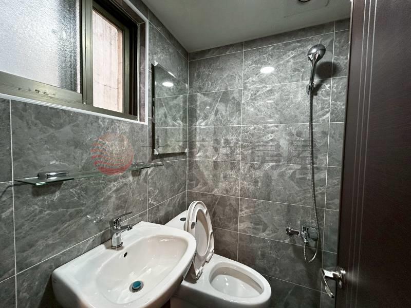 東光小學對面收租套房房屋室內格局與周邊環境