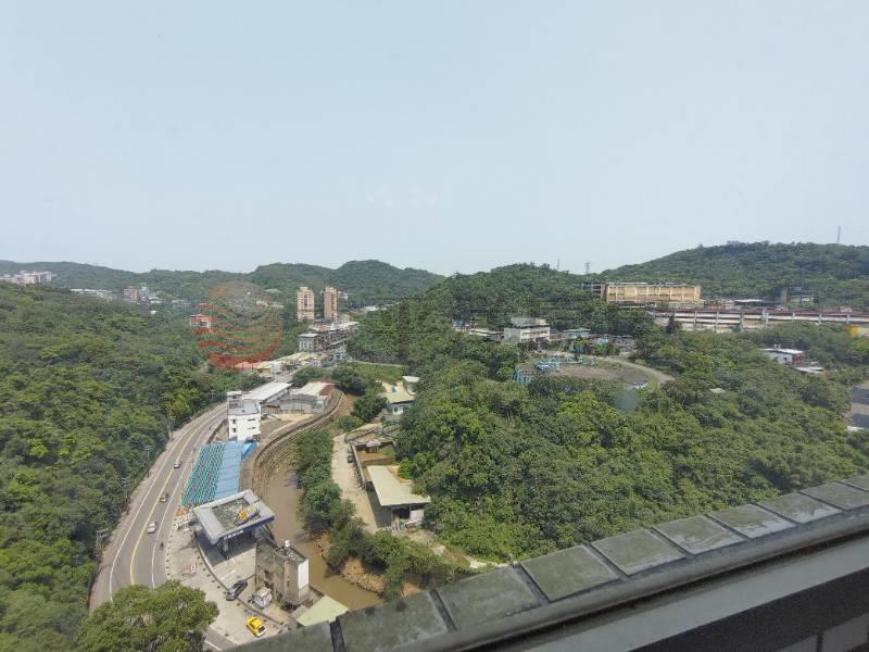 龍騰景觀戶房屋室內格局與周邊環境