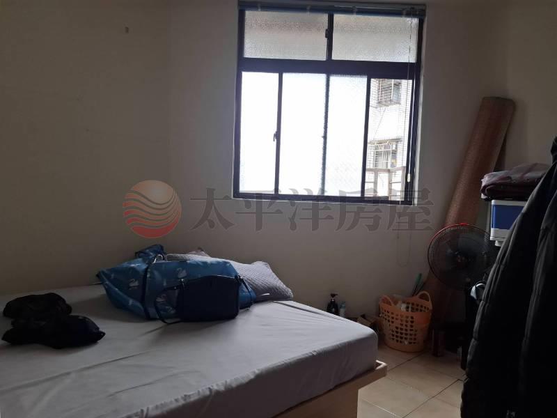 法院商圈臨路5樓房屋室內格局與周邊環境