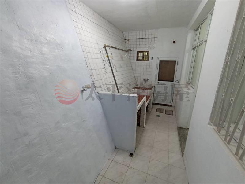 崇德路一樓房屋室內格局與周邊環境