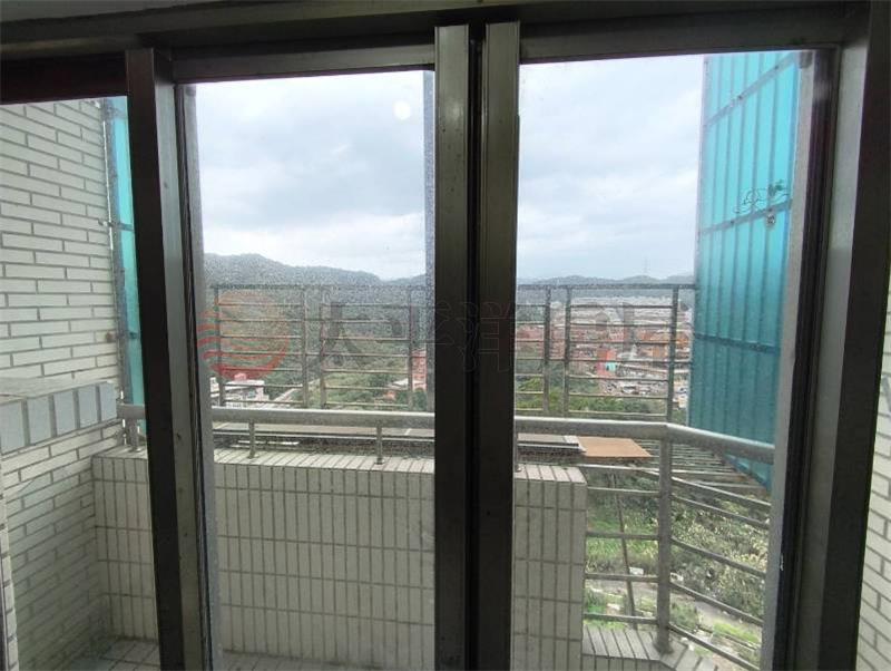 喜市前區景觀四房房屋室內格局與周邊環境