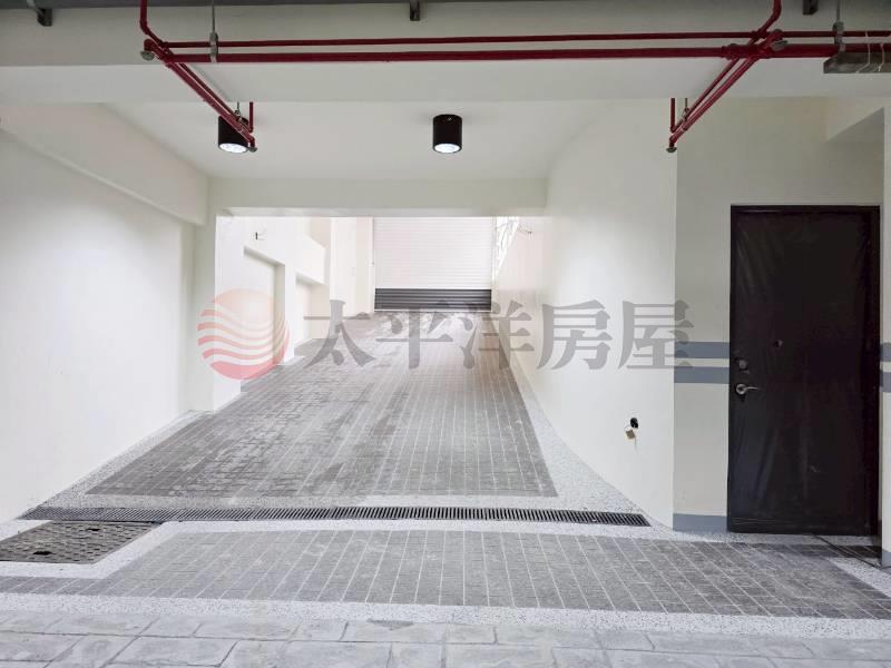 晴空墅全新大三房華廈房屋室內格局與周邊環境