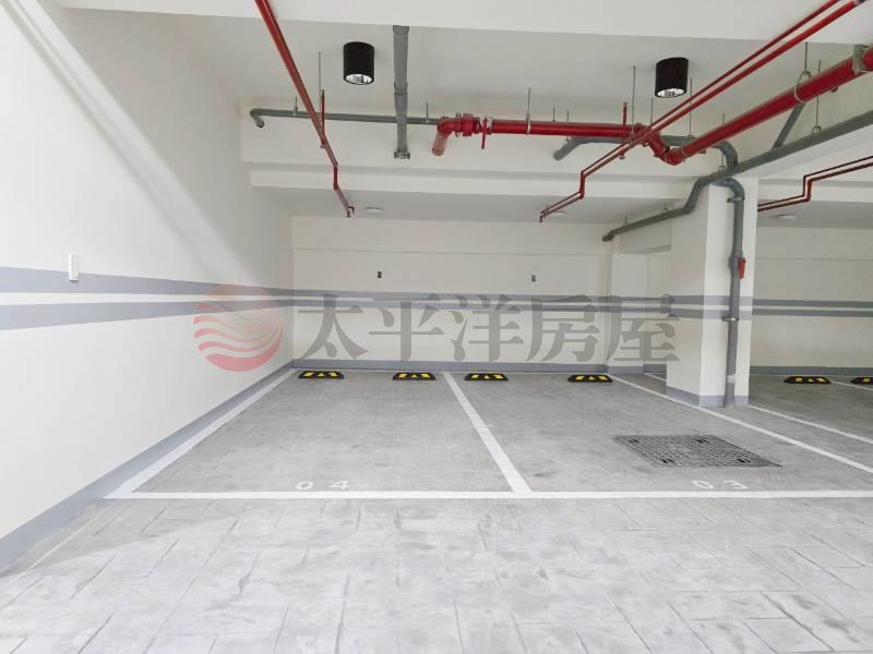 晴空墅全新大三房華廈房屋室內格局與周邊環境