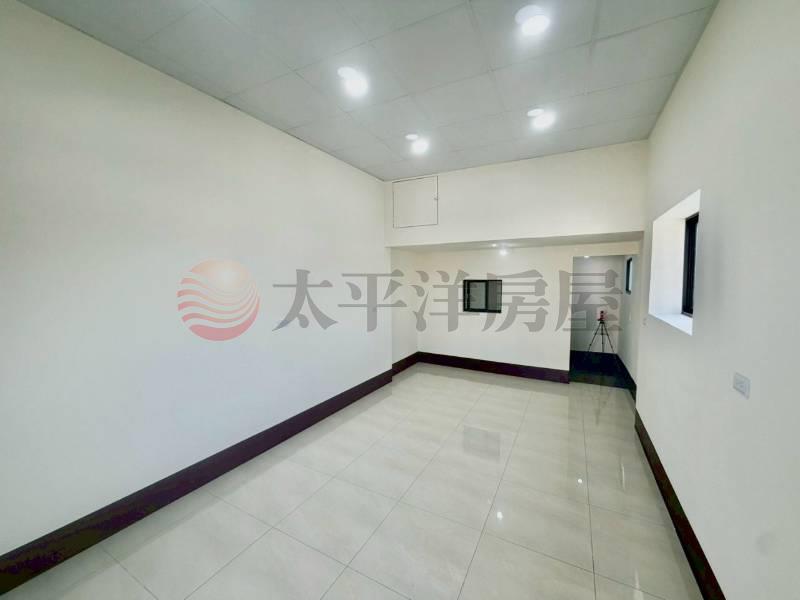 近田中國小全新整理店住房屋室內格局與周邊環境