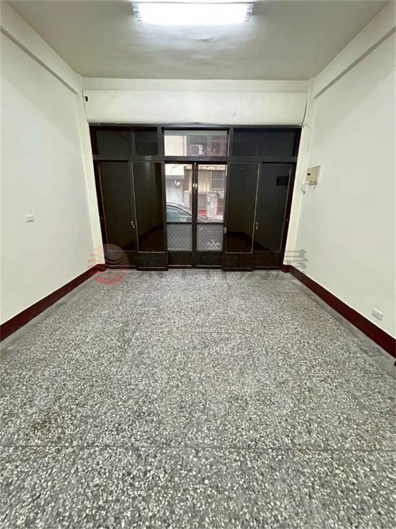 北斗近市區全新整理透天房屋室內格局與周邊環境