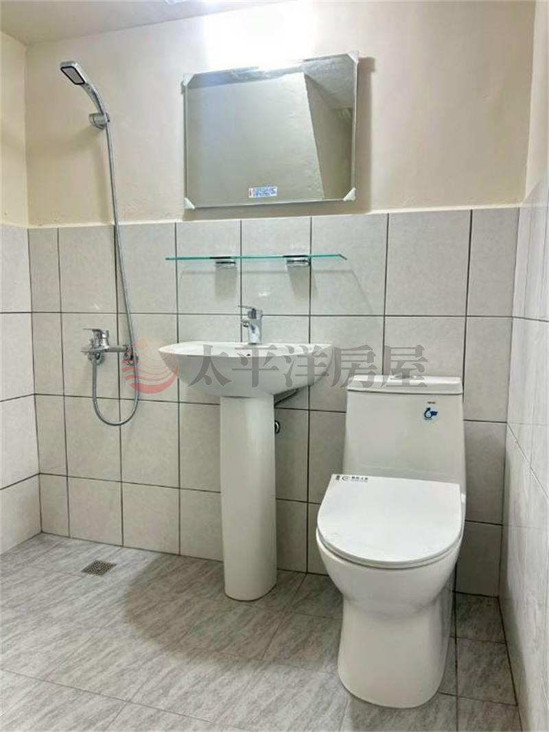 北斗近市區全新整理透天房屋室內格局與周邊環境