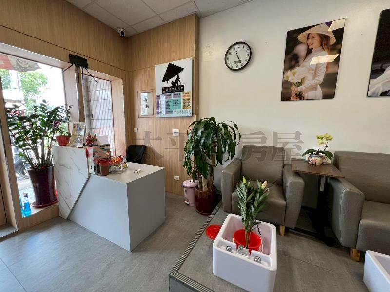 桃園醫院旁金透店房屋室內格局與周邊環境