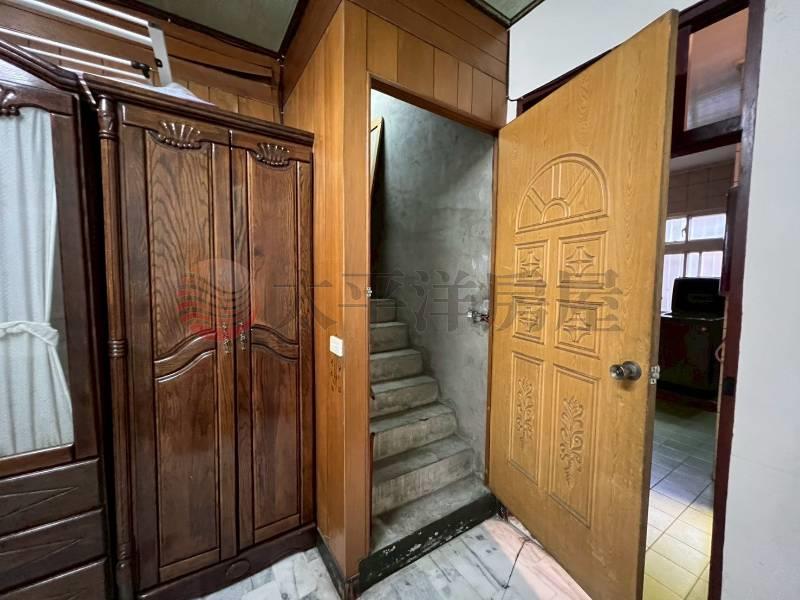 桃園醫院旁金透店房屋室內格局與周邊環境