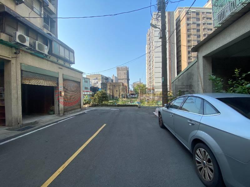 平鎮車站美3房房屋室內格局與周邊環境