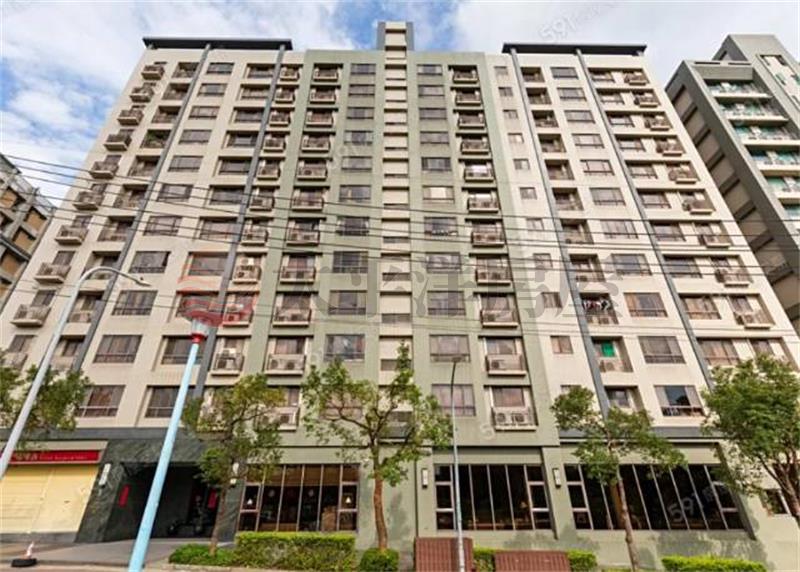 中壢新西華二房車位房屋室內格局與周邊環境