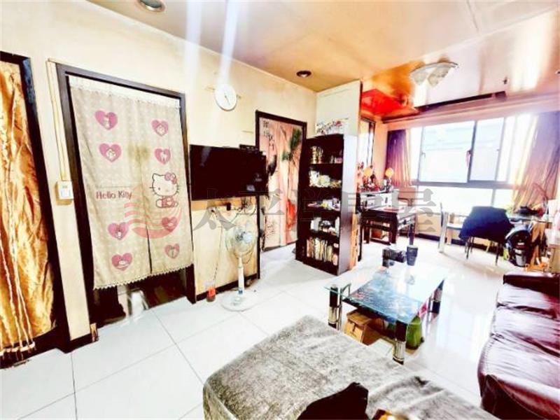 中壢新西華二房車位房屋室內格局與周邊環境