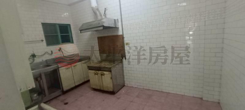 低總價三村透天房屋室內格局與周邊環境