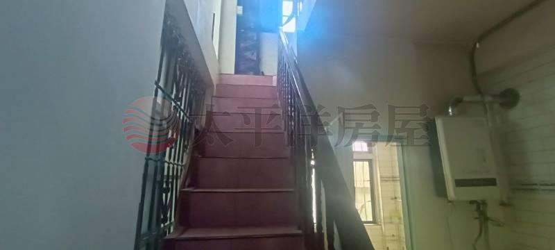 低總價三村透天房屋室內格局與周邊環境