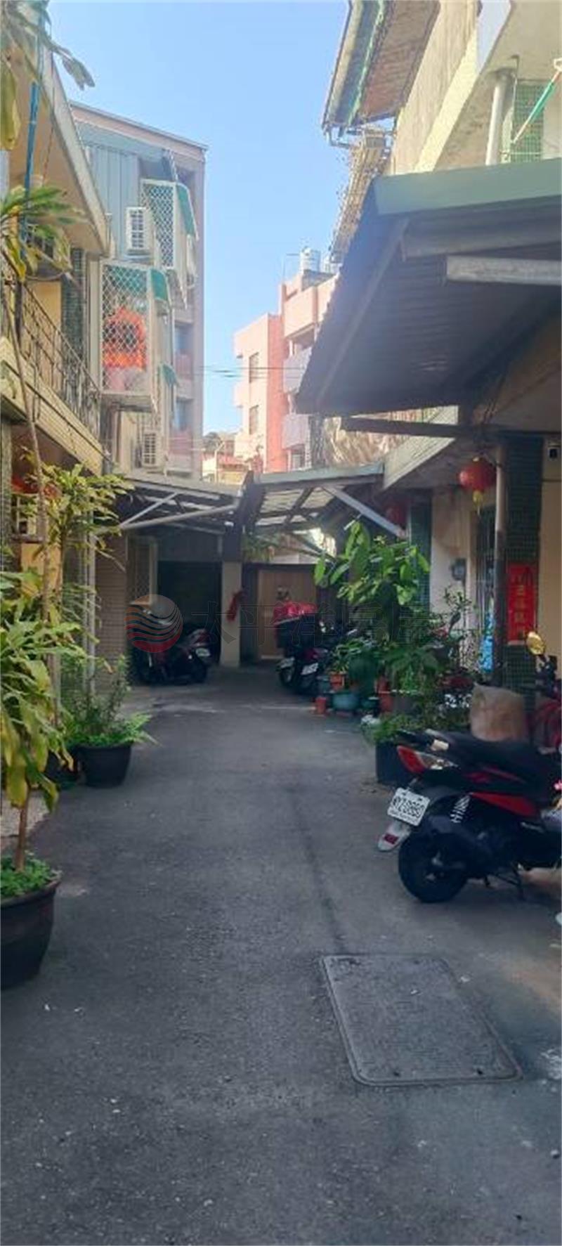 低總價三村透天房屋室內格局與周邊環境