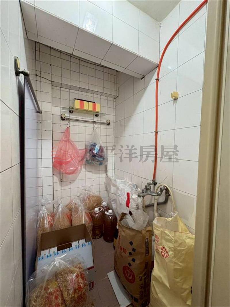 喊市旁黃金店住房屋室內格局與周邊環境