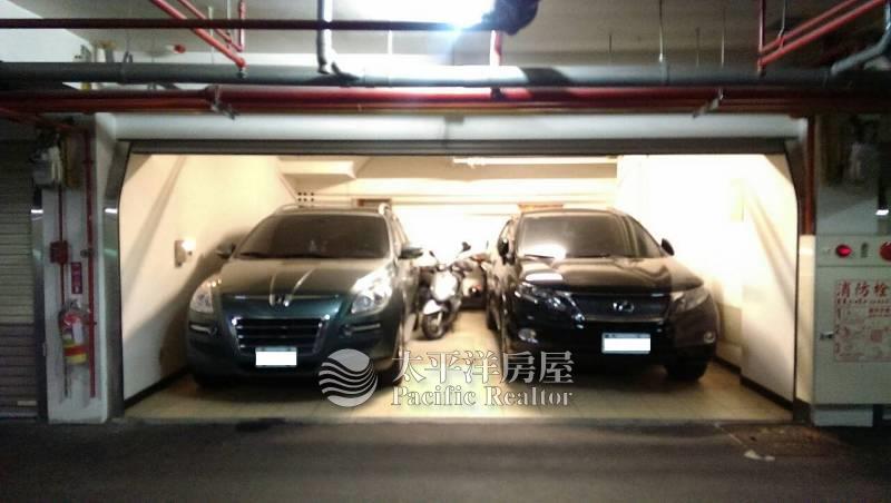 七期大墩學區雙併車別墅房屋室內格局與周邊環境