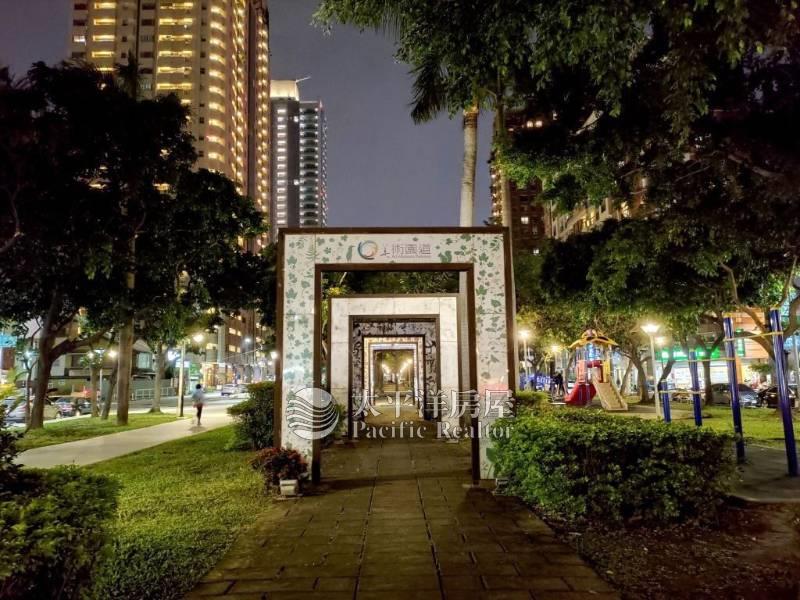 崇倫公園高樓精裝修美三房房屋室內格局與周邊環境