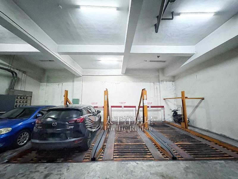 低總價華廈雅國皇家房屋室內格局與周邊環境