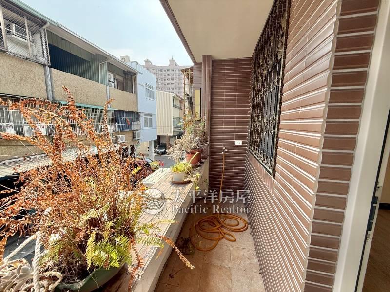 南屯整理臨路美透天房屋室內格局與周邊環境