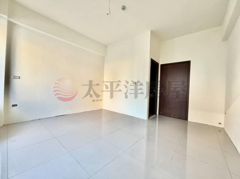 臨路型八米路透天房屋室內格局與周邊環境