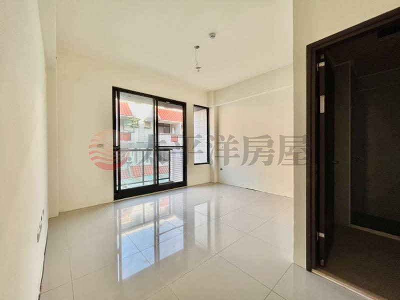 臨路型八米路透天房屋室內格局與周邊環境