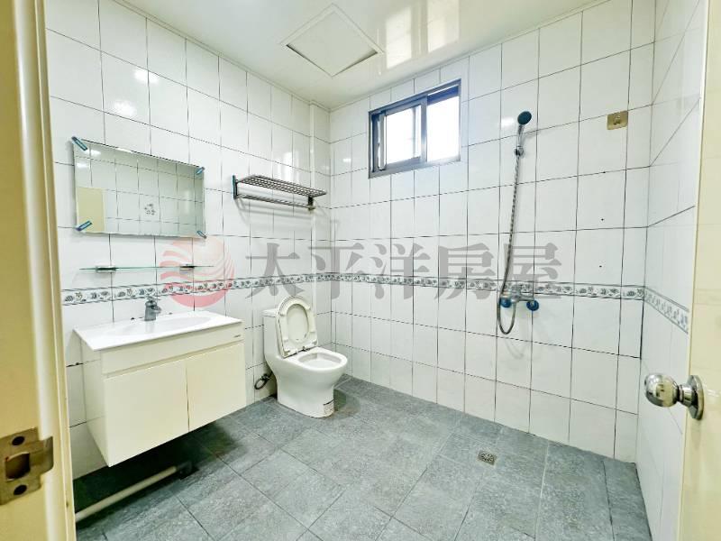 專任翻修六房大透天房屋室內格局與周邊環境