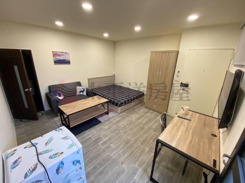 雙車位傳統五套房房屋室內格局與周邊環境