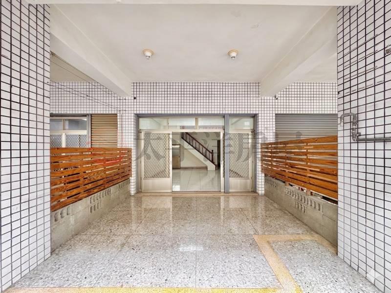 榮興商圈燙金樓店房屋室內格局與周邊環境