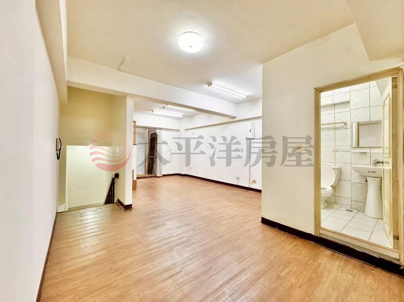 榮興商圈燙金樓店房屋室內格局與周邊環境