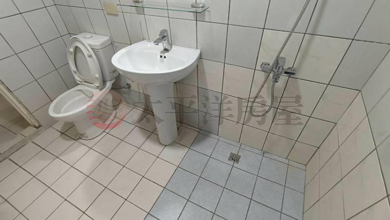 二林市區衛生所旁透天房屋室內格局與周邊環境