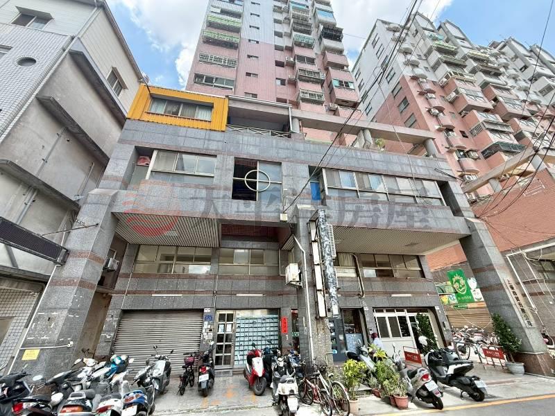 員林中正福星樓店平車房屋室內格局與周邊環境