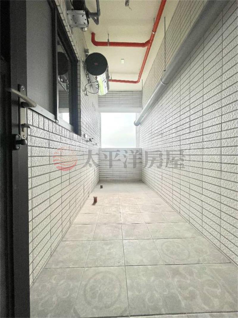 埔心國中旁全新雙車華廈4A房屋室內格局與周邊環境