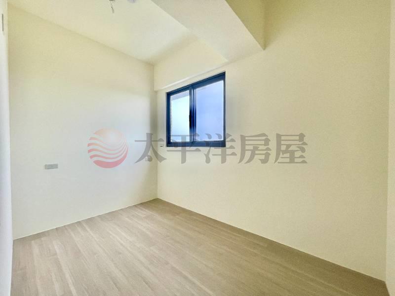埔心國中旁全新雙車華廈4A房屋室內格局與周邊環境