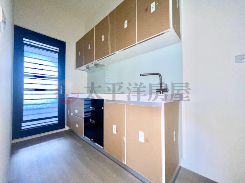 埔心國中旁全新電梯華廈3D房屋室內格局與周邊環境