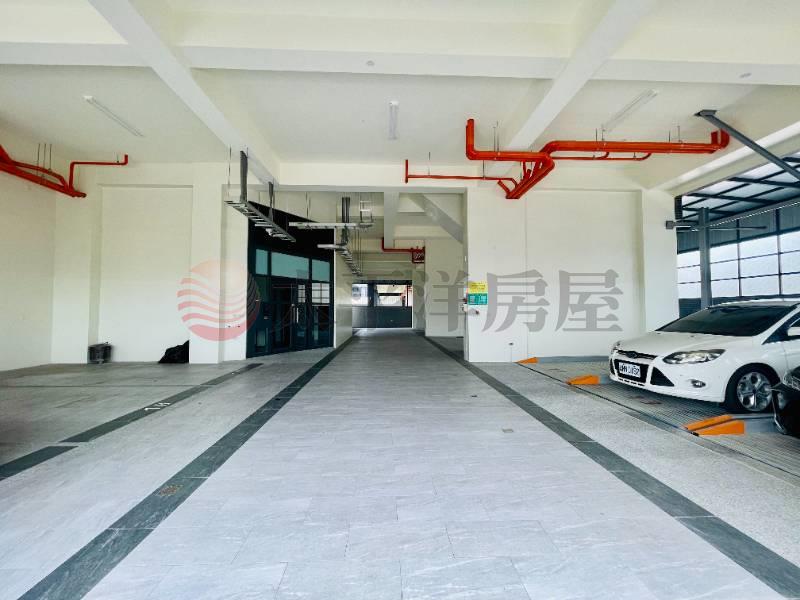 埔心國中旁全新雙車華廈3E房屋室內格局與周邊環境