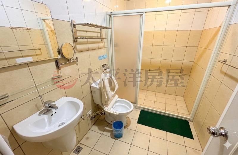 鹿港人文民宿雙店面房屋室內格局與周邊環境