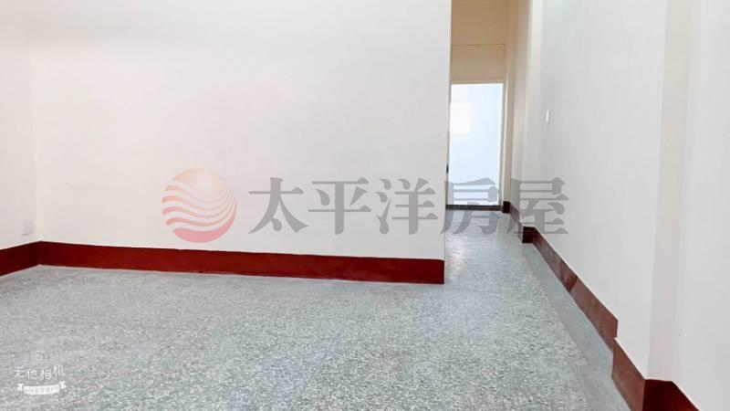 北斗近市區俗透天房屋室內格局與周邊環境