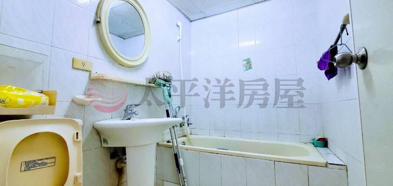 西環商圈三房+平車華廈房屋室內格局與周邊環境