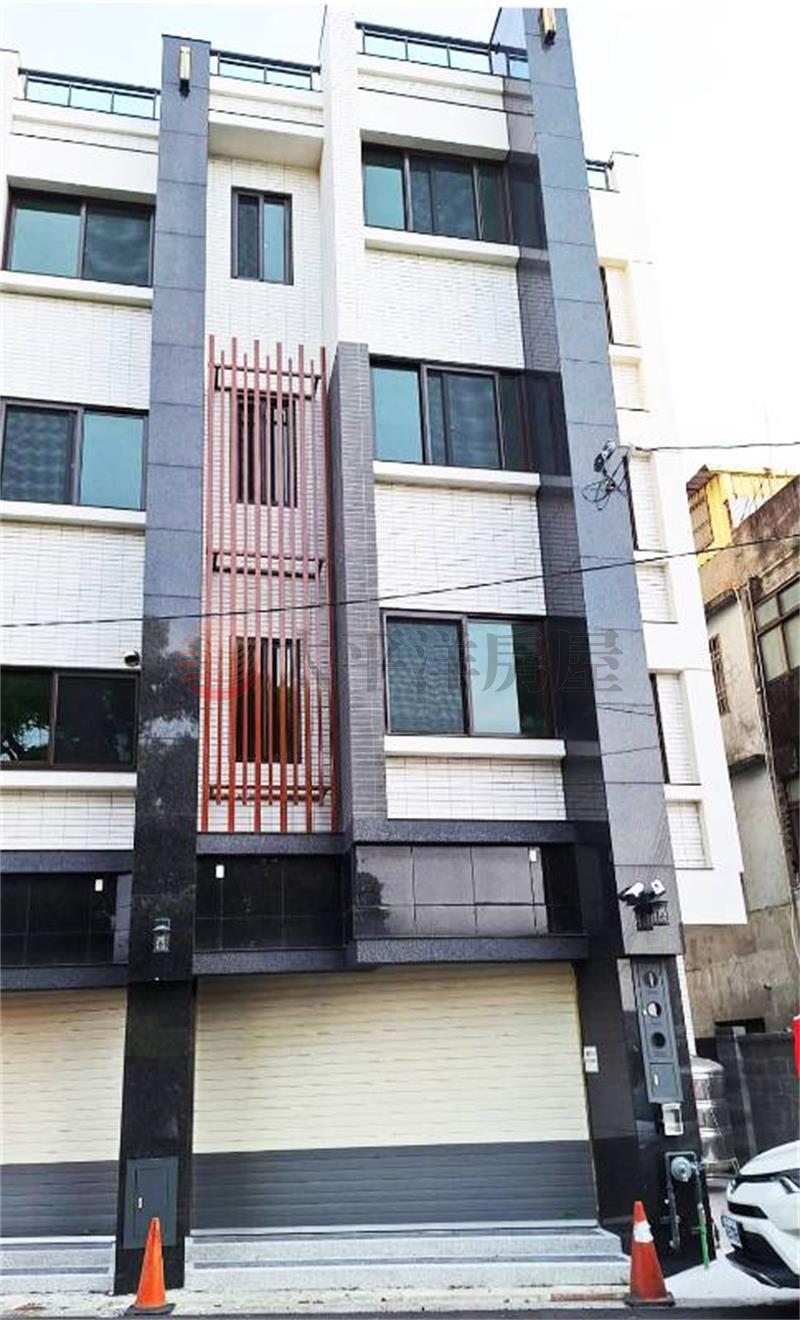 溪湖㊣商業區全新電梯金店面房屋室內格局與周邊環境