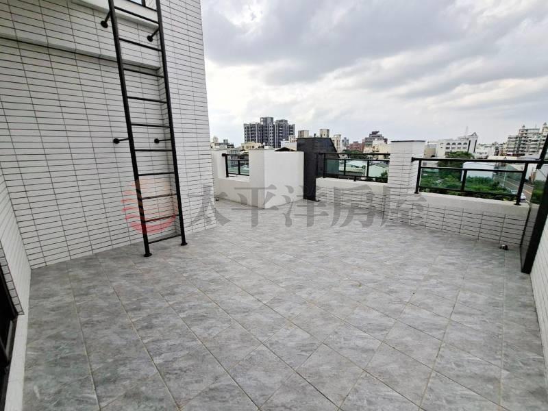 溪湖㊣商業區全新電梯金店面房屋室內格局與周邊環境