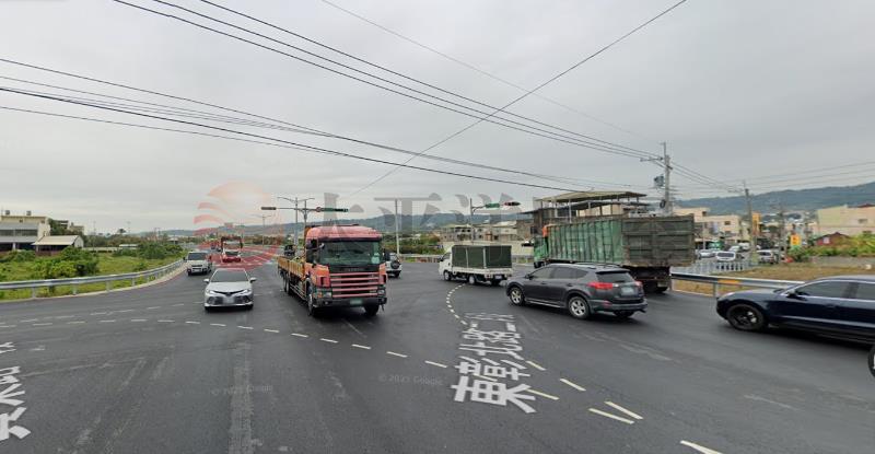 員東路方正建地房屋室內格局與周邊環境