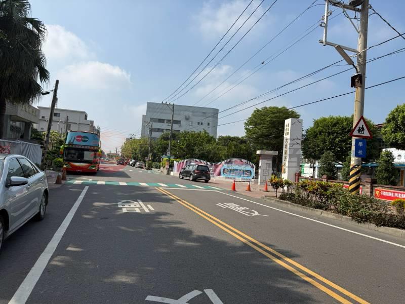 大城東城段都內田房屋室內格局與周邊環境