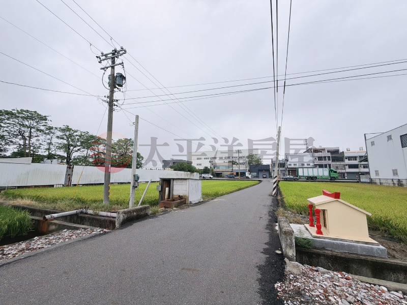 埔鹽彰水路旁朝南美田房屋室內格局與周邊環境