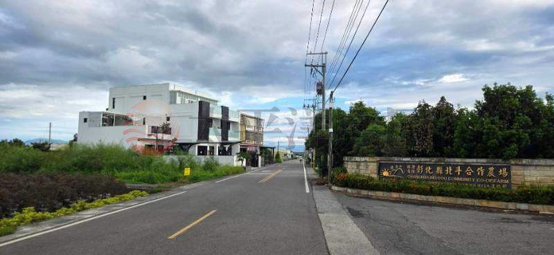 北斗合作農場旁方正增值農地房屋室內格局與周邊環境