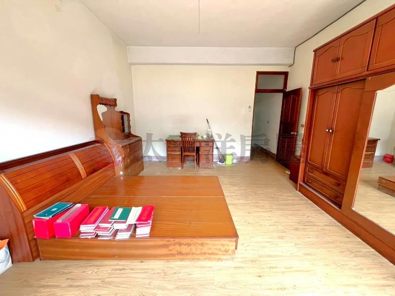 南陽路車庫透天房屋室內格局與周邊環境