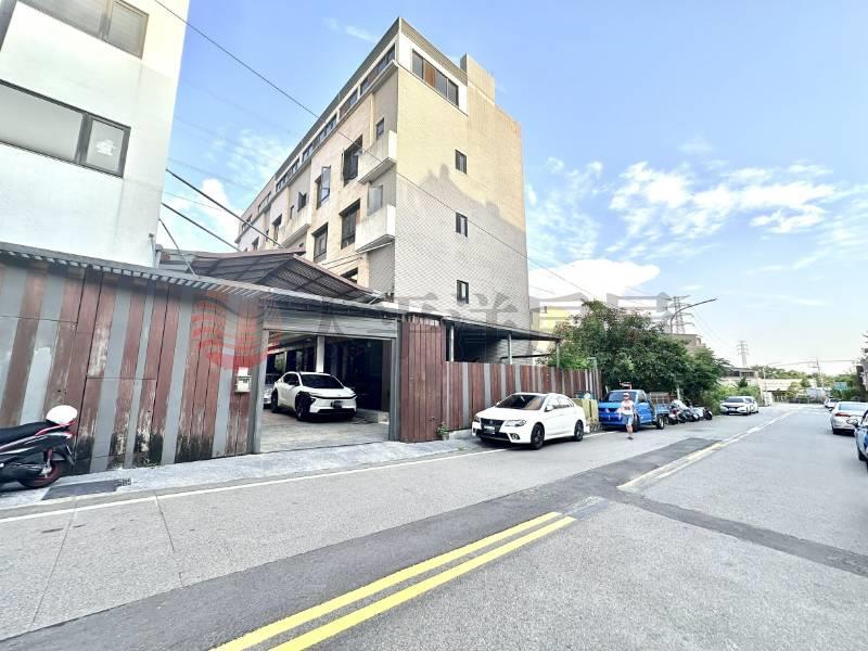 綠山電梯透天房屋室內格局與周邊環境