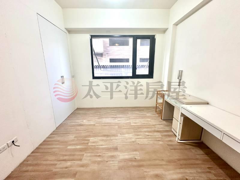 綠山電梯透天房屋室內格局與周邊環境