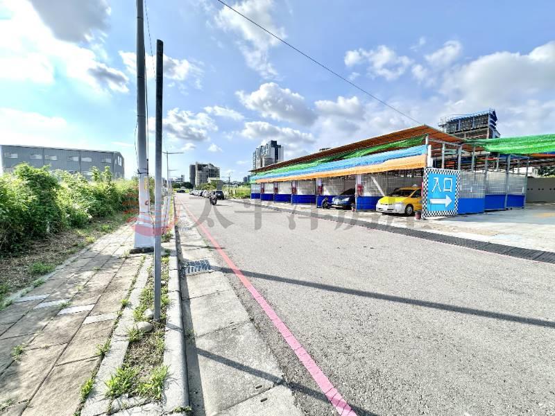 洲際14期重劃區7米寬建地房屋室內格局與周邊環境